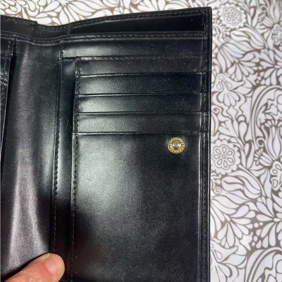 ST. JOHN Black Leather Trifold Wallet - Picture 10 of 15